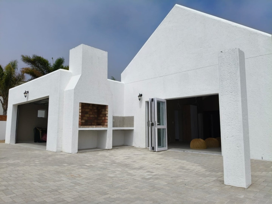 3 Bedroom Property for Sale in Velddrif Western Cape